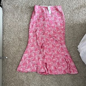 J Crew Fitted Maxi skirt , satin fabric , pink floral print